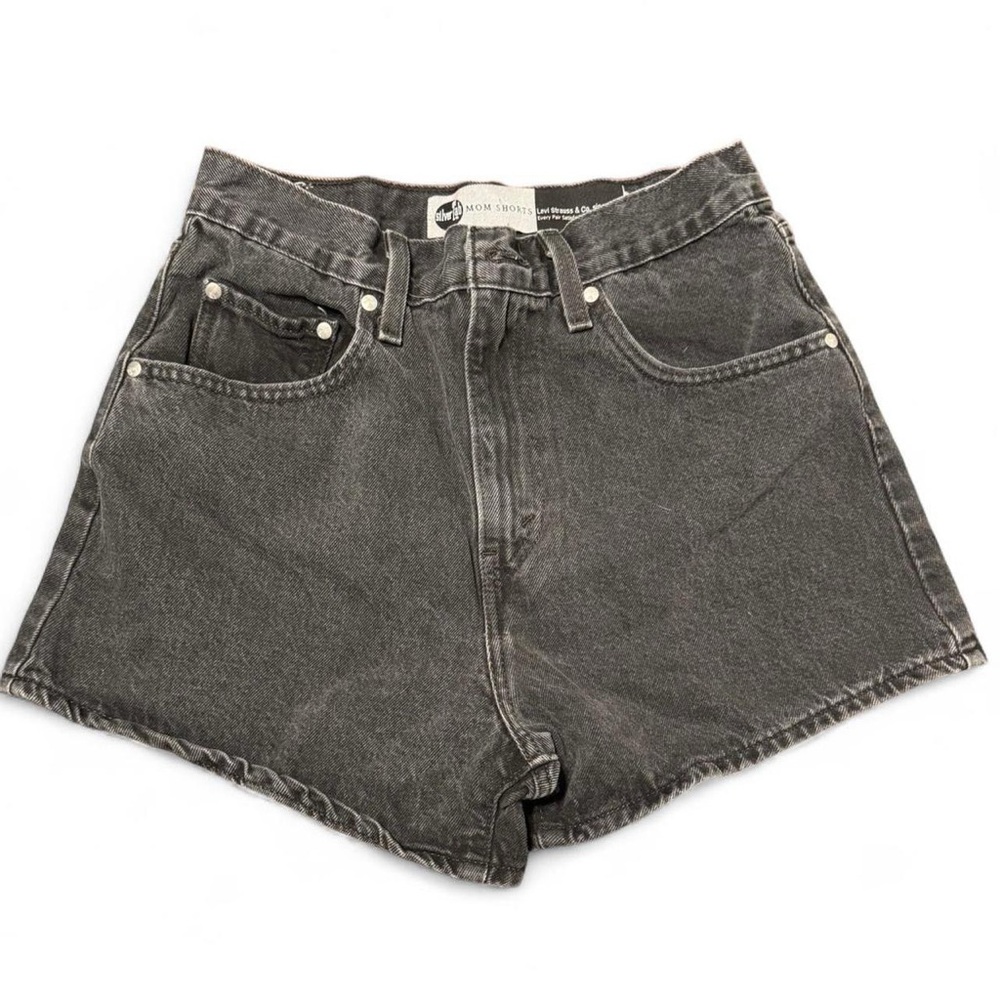 Levi's Silver Tab Mom Jean Shorts size 28